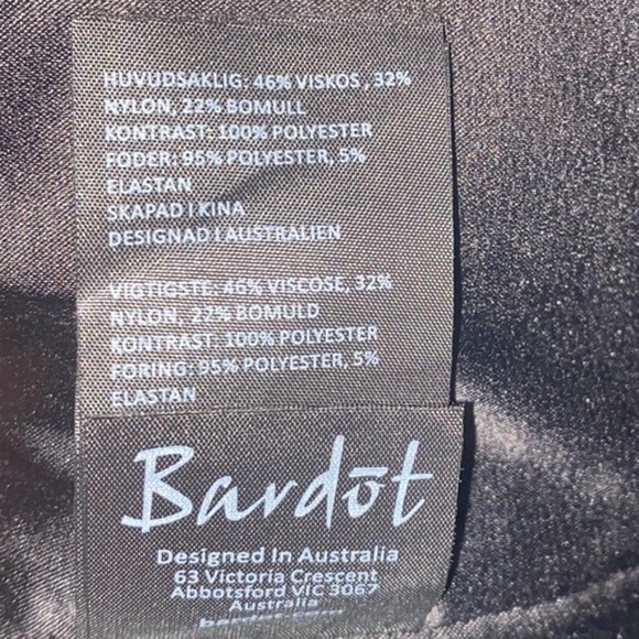 Bardōt Revolve Scallop Black Lace Dress - Picture 4 of 5